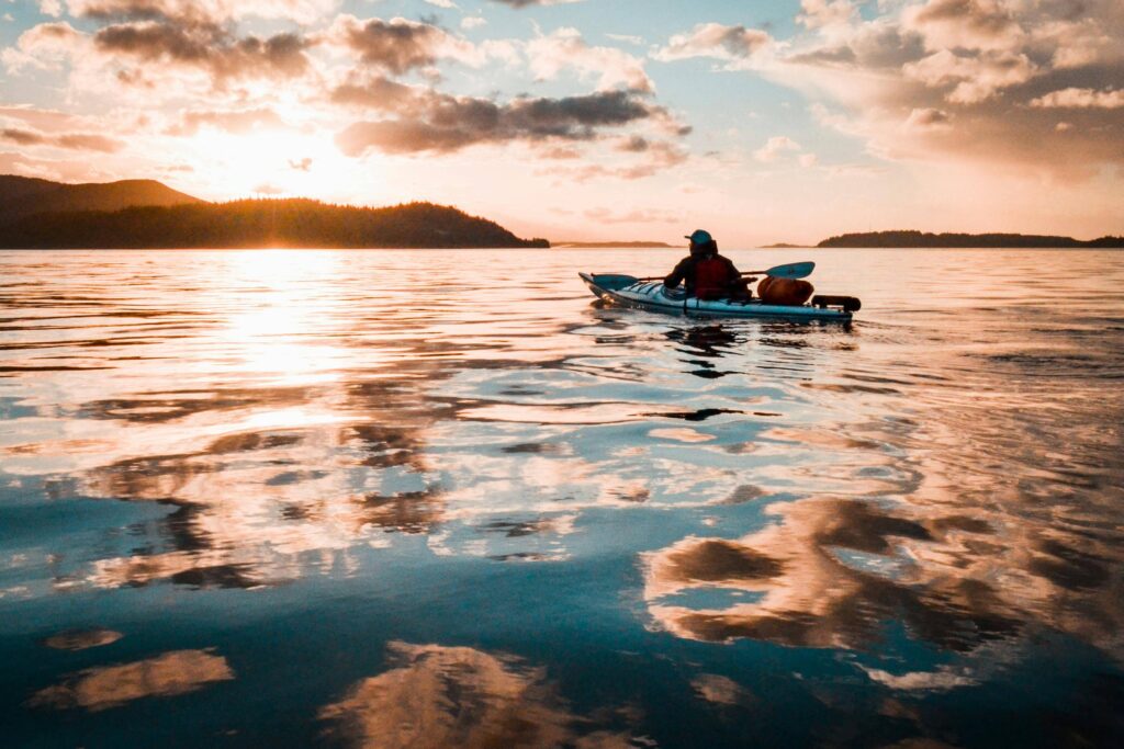 kayak sunset